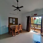 Ronne\'S 2Bhk Lagoon Apartment -Calangute