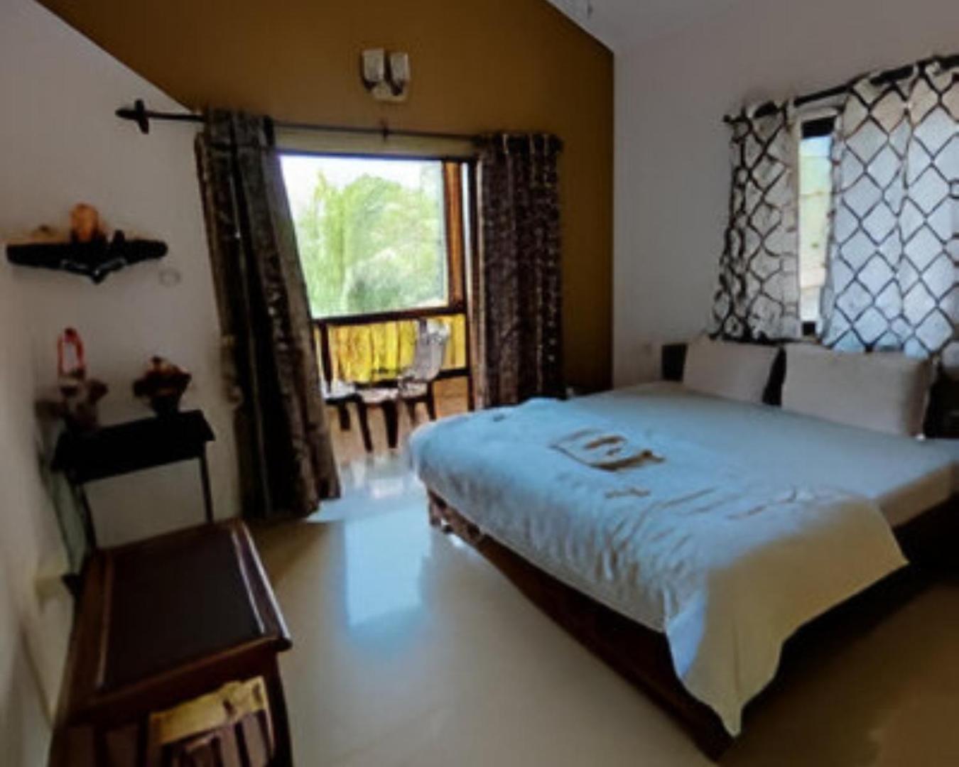 Ronne's 2bhk Lagoon -calangute Aparthotel Calangute